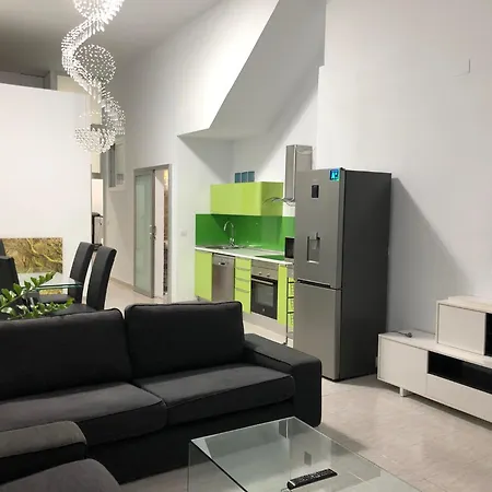 Vive Con Estilo Y Luz En Rayito De Sol Apartment